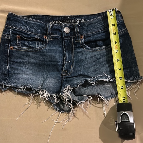American Eagle Outfitters Shorts - Picture 3 of 3